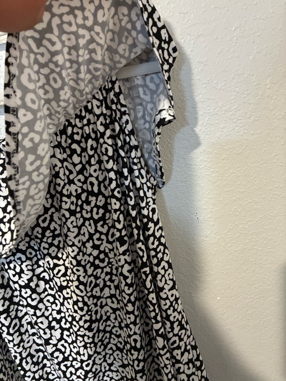 Lexington Avenue XL Off-Shoulder Black and White Leopard Print Dress - Picture 4 of 4